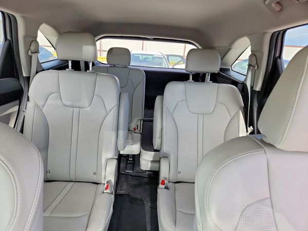 2024 KIA SORENTO EX/X-Line EX