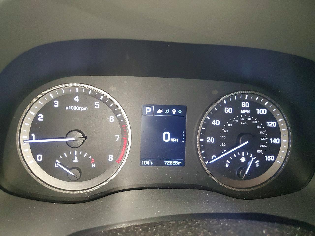 2017 HYUNDAI TUCSON SE (no options)