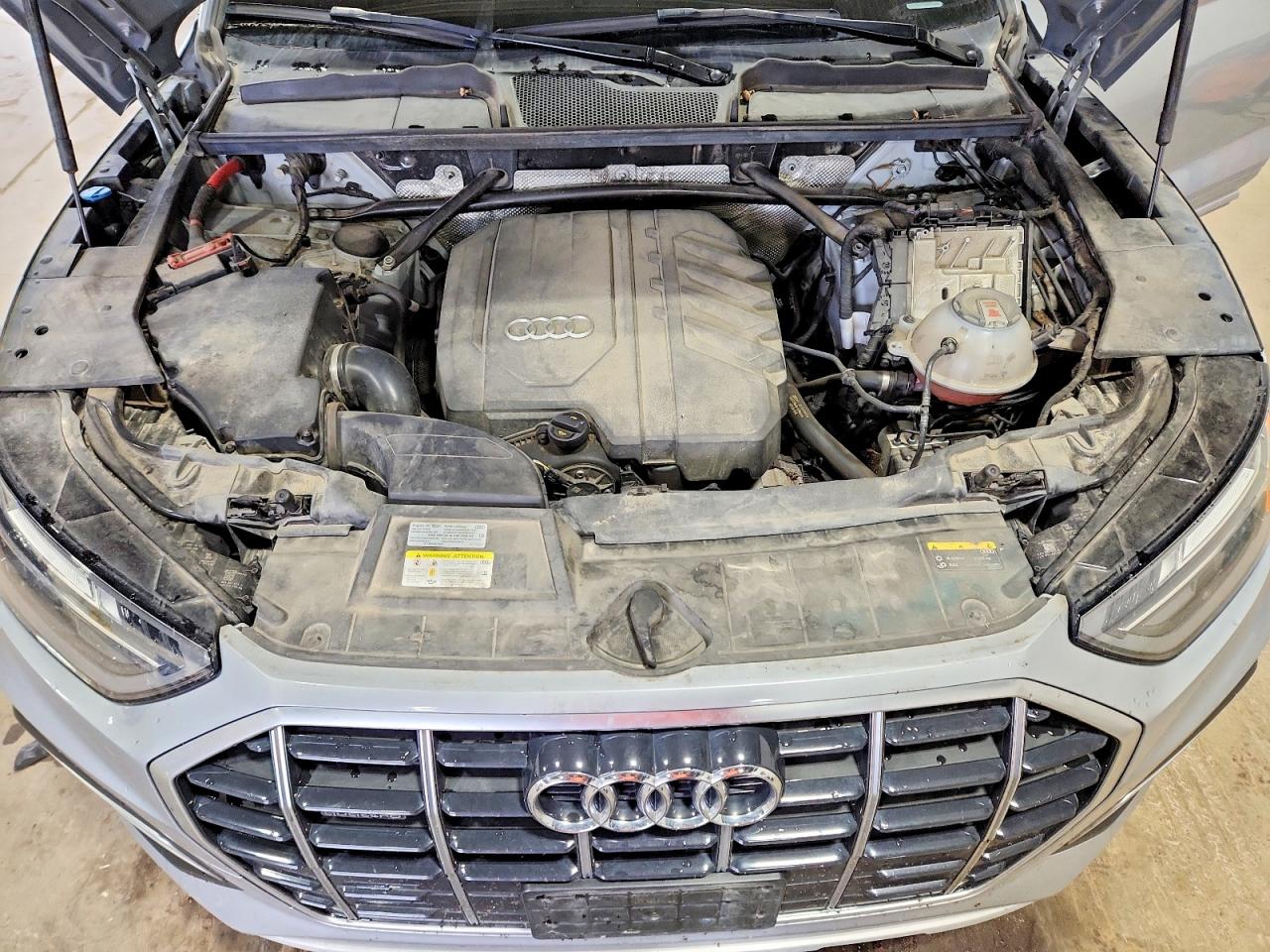 2021 AUDI Q5 quattro Premium