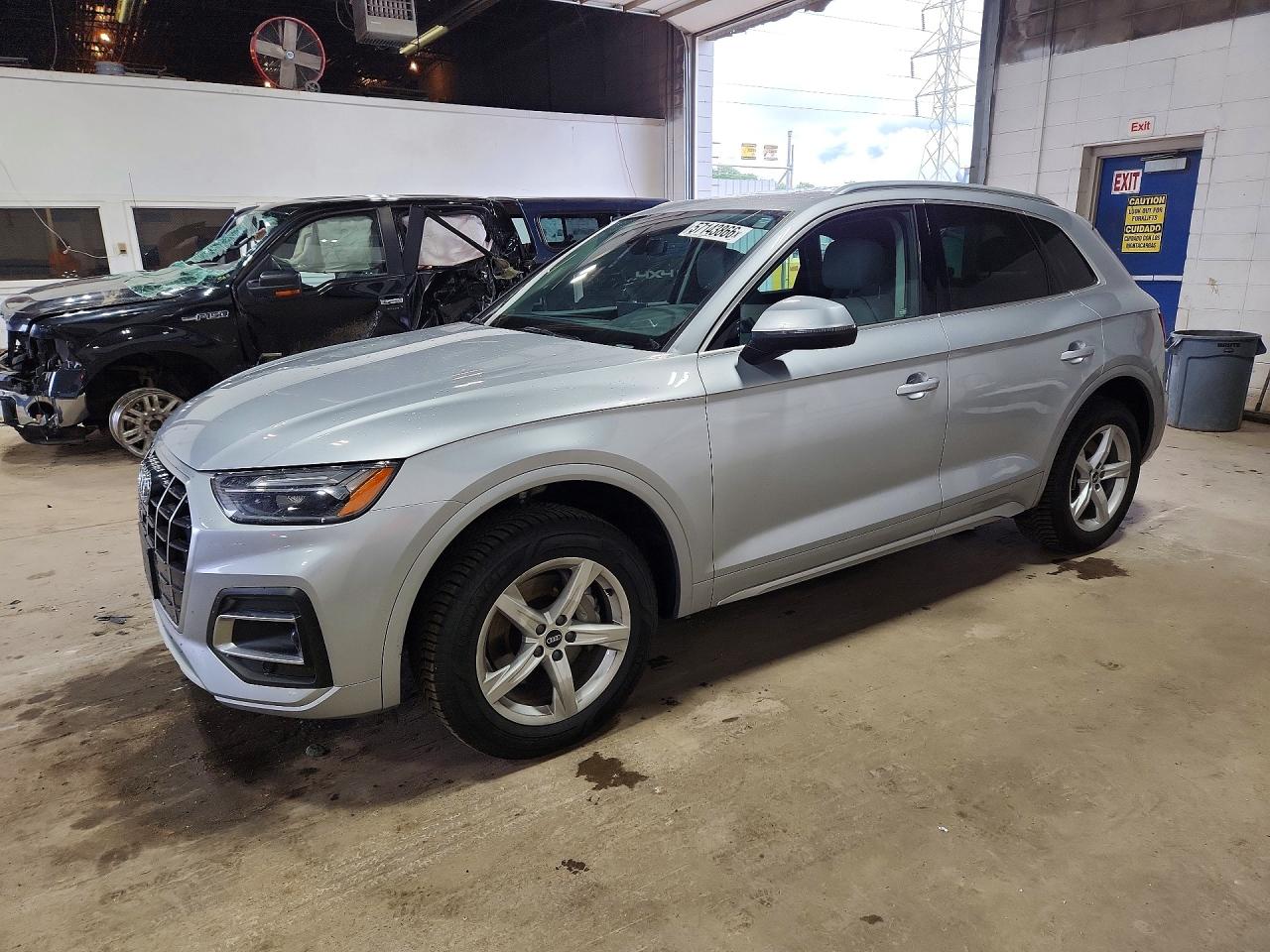 2021 AUDI Q5 quattro Premium