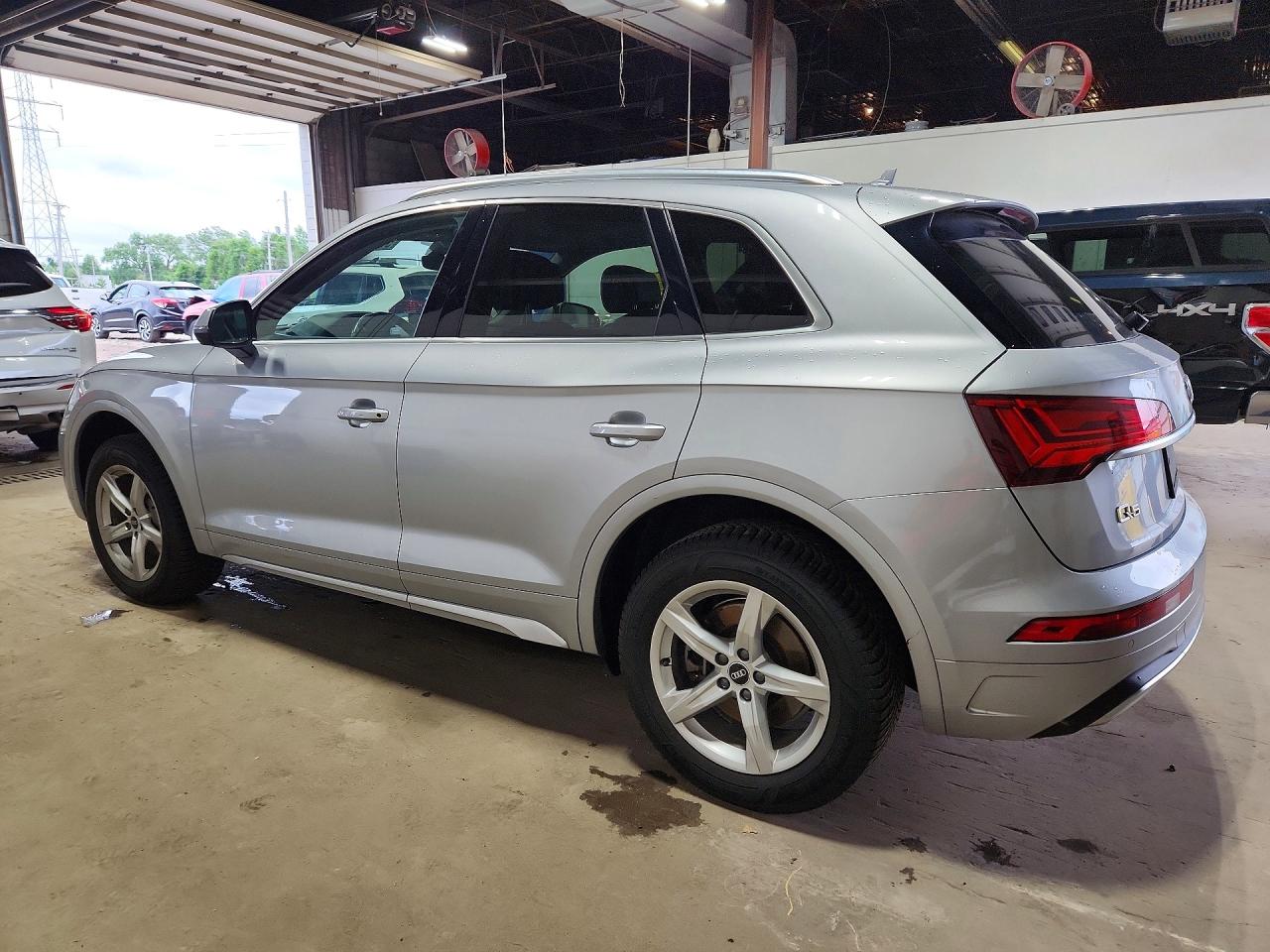 2021 AUDI Q5 quattro Premium