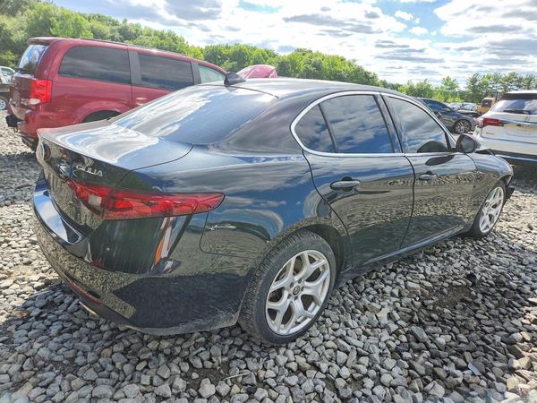 2020 ALFA ROMEO GIULIA