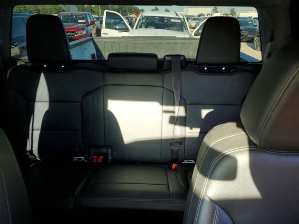 2019 CHEVROLET SILVERADO Work Truck — SUVN