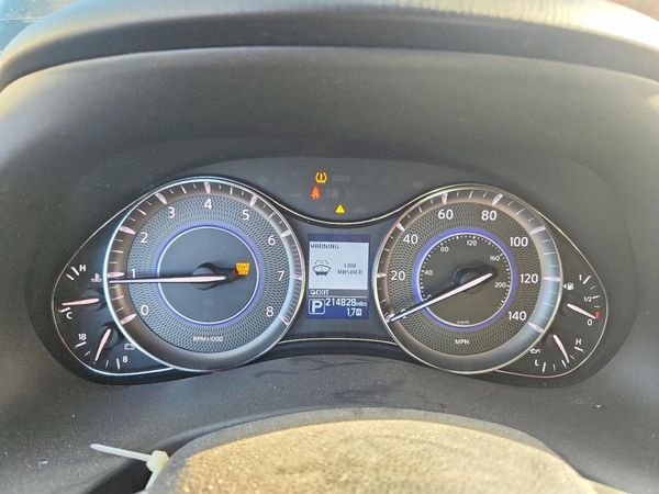 2014 INFINITI QX80 — ODOM