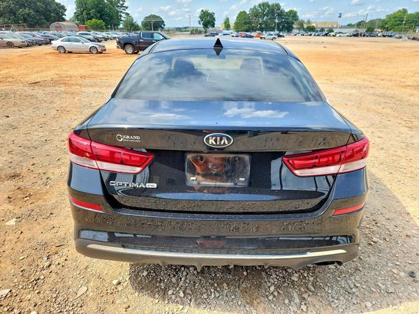 2019 KIA OPTIMA LX, S