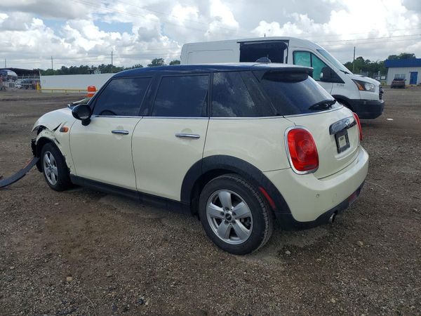 2017 MINI COOPER