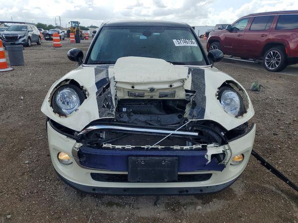2017 MINI COOPER
