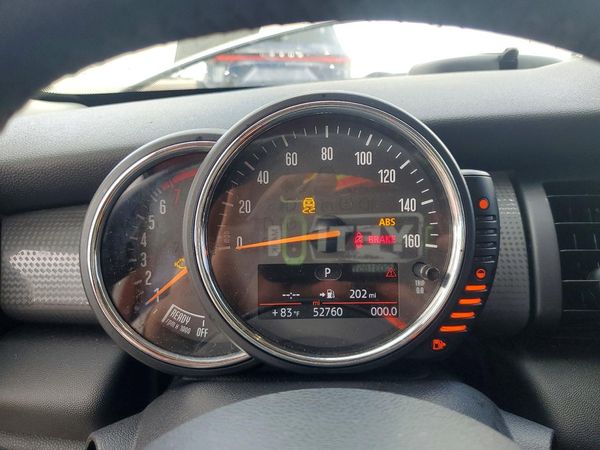 2017 MINI COOPER