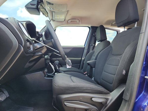 2018 JEEP RENEGADE LATITUDE 4X2
