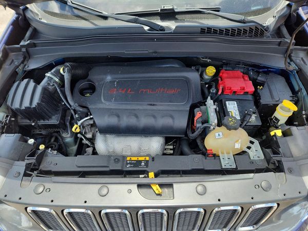 2018 JEEP RENEGADE LATITUDE 4X2