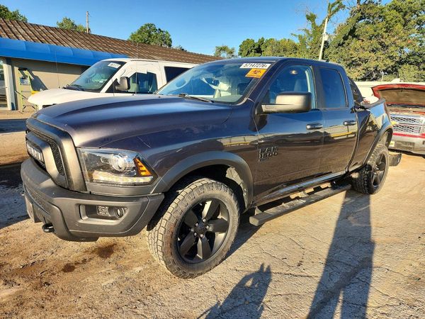 2019 RAM 1500 CLASSIC SLT