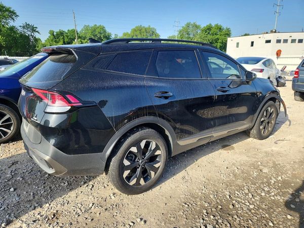 2023 KIA SPORTAGE X-LINE