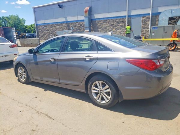 2012 HYUNDAI SONATA