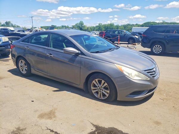 2012 HYUNDAI SONATA