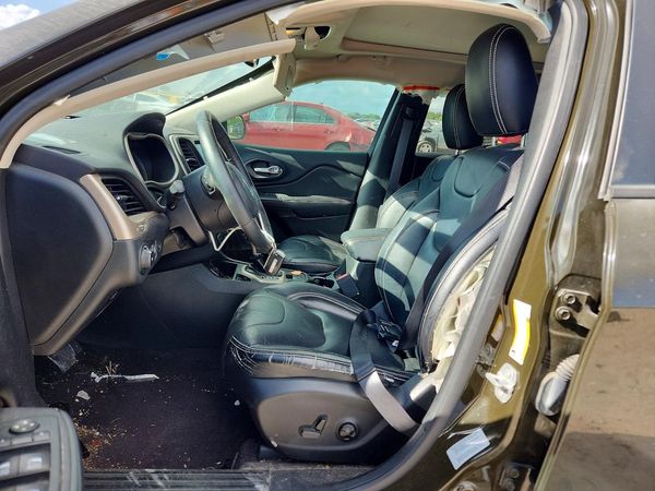 2016 JEEP CHEROKEE LATITUDE FWD