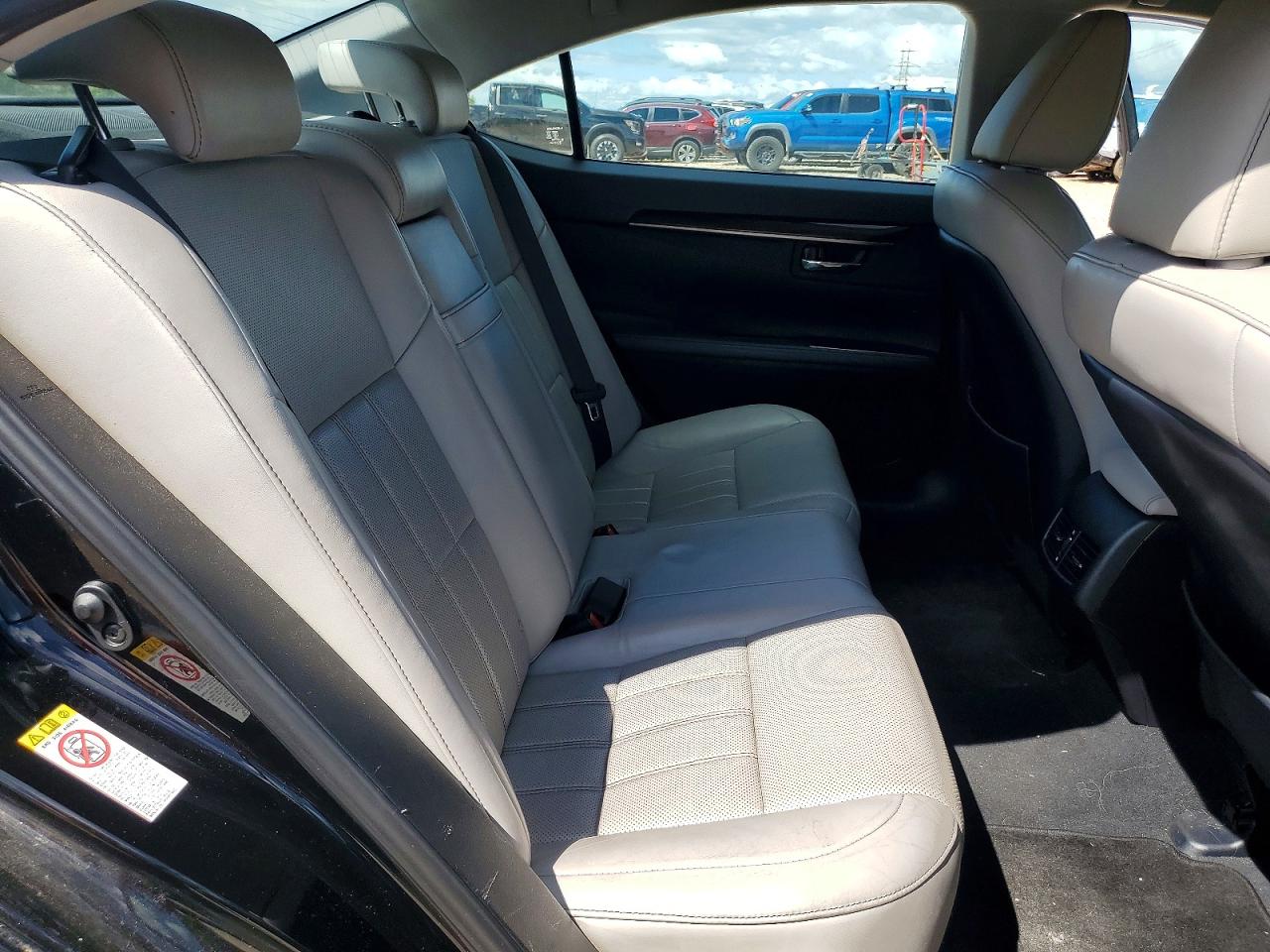 2016 LEXUS ES 350