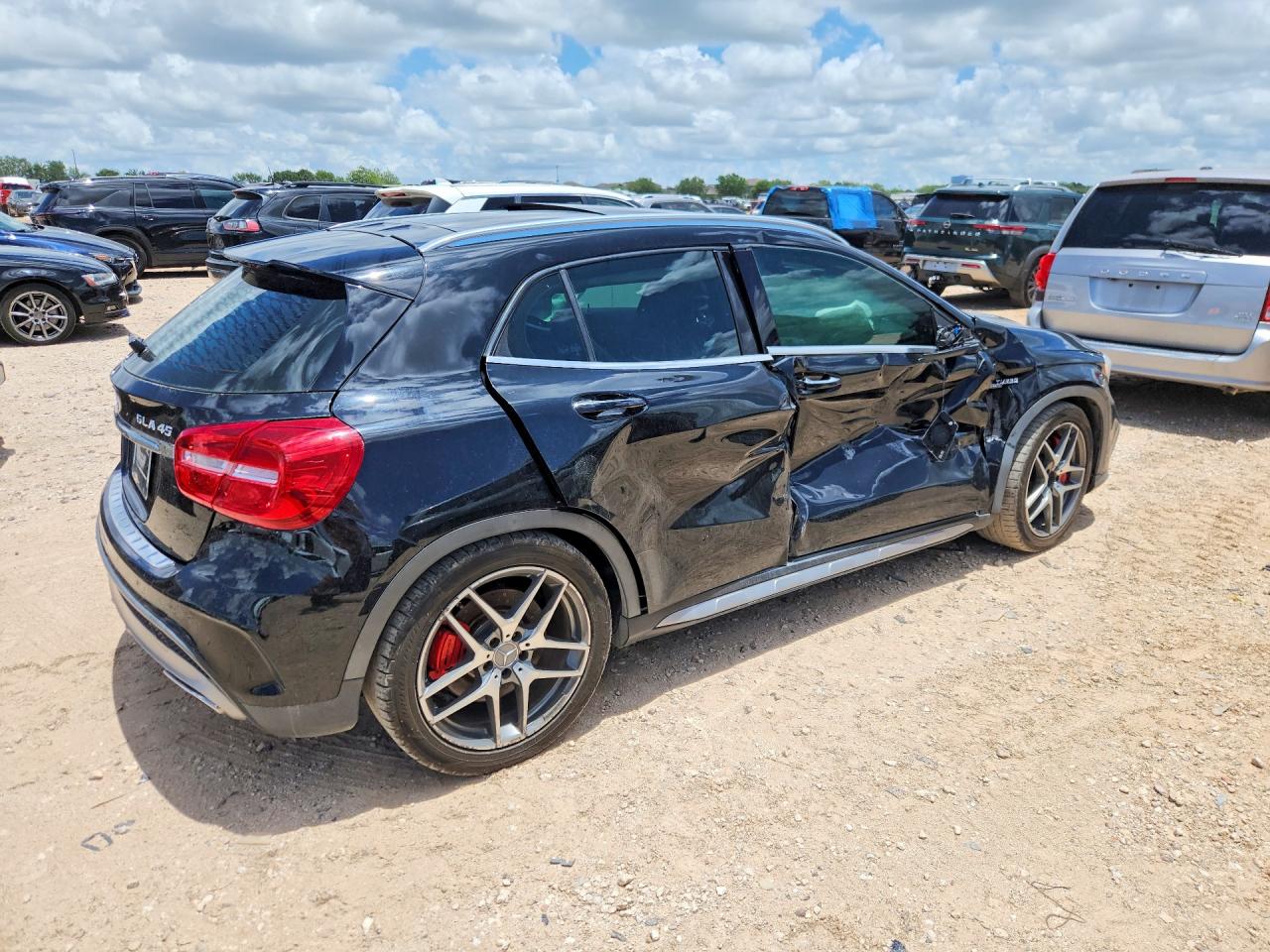 2016 MERCEDES-BENZ GLA 45 AMG-4M
