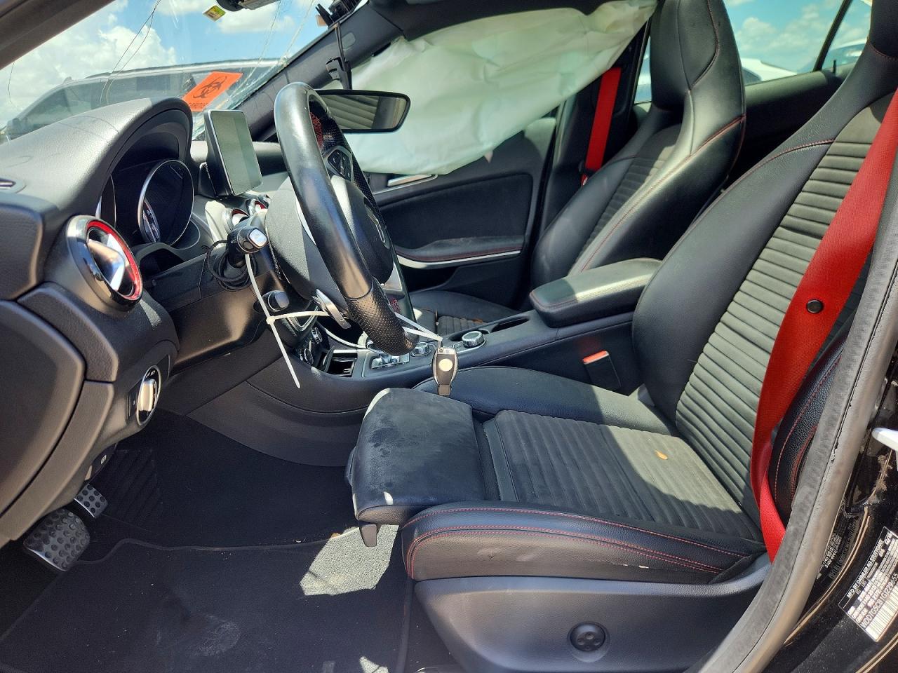 2016 MERCEDES-BENZ GLA 45 AMG-4M