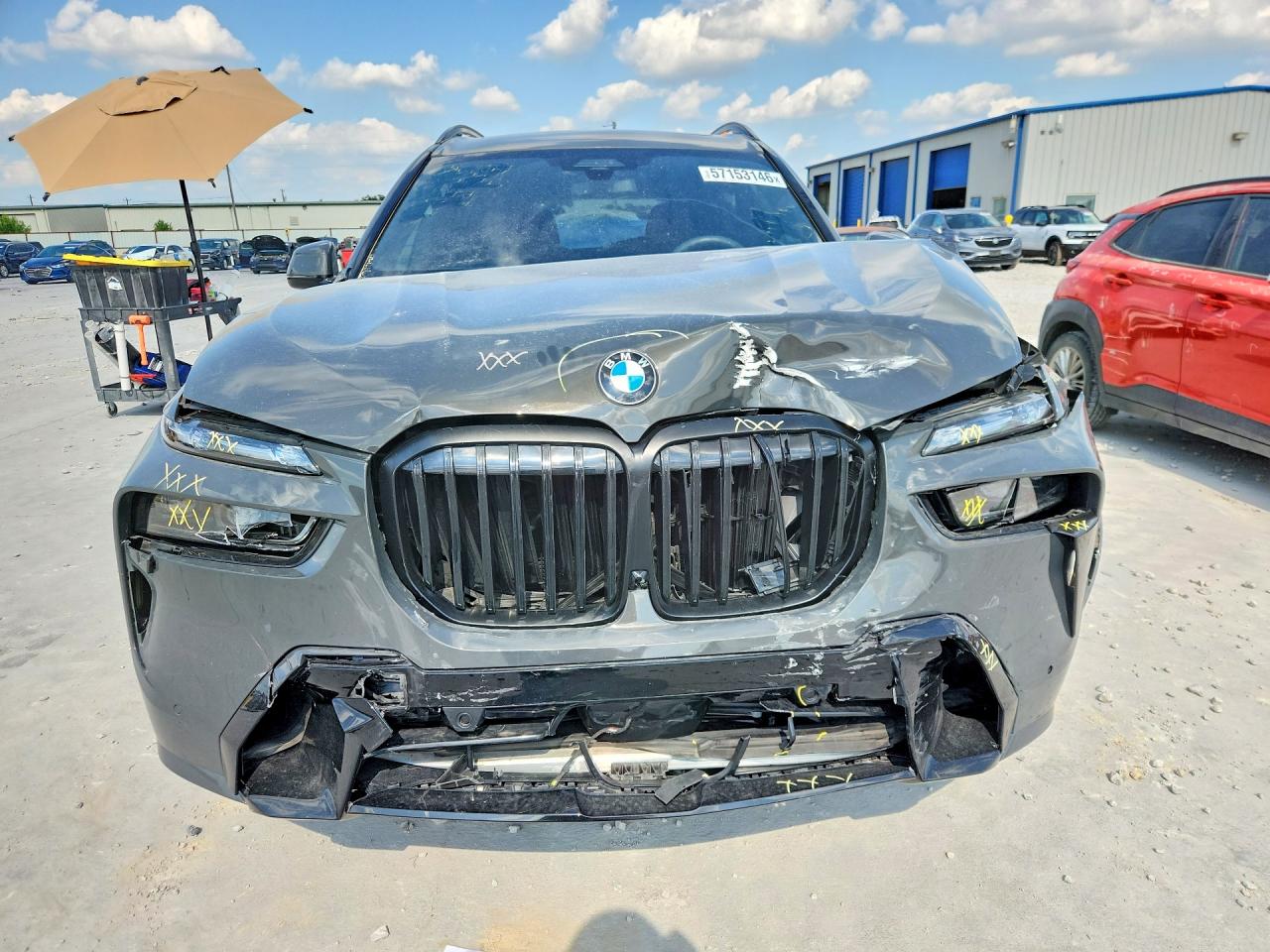 2025 BMW X7 xDrive40i