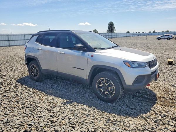 2026 JEEP COMPASS TRAILHAWK 4X4