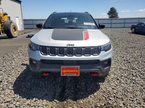 2026 JEEP COMPASS TRAILHAWK 4X4