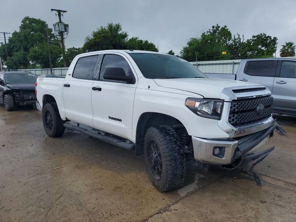 2019 TOYOTA TUNDRA SR5 Grade