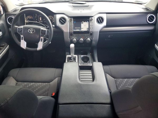2019 TOYOTA TUNDRA SR5 Grade