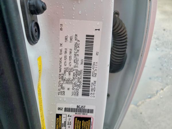 2019 TOYOTA TUNDRA SR5 Grade