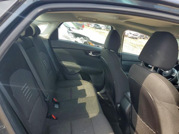2019 KIA FORTE S/GT Line