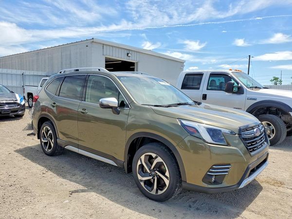 2022 SUBARU FORESTER Touring