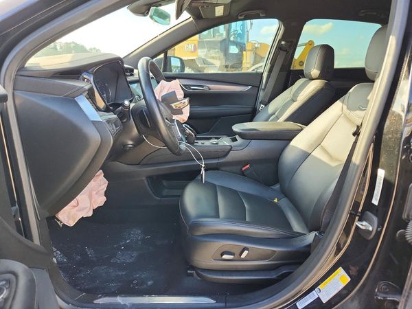 2020 CADILLAC XT5 Luxury