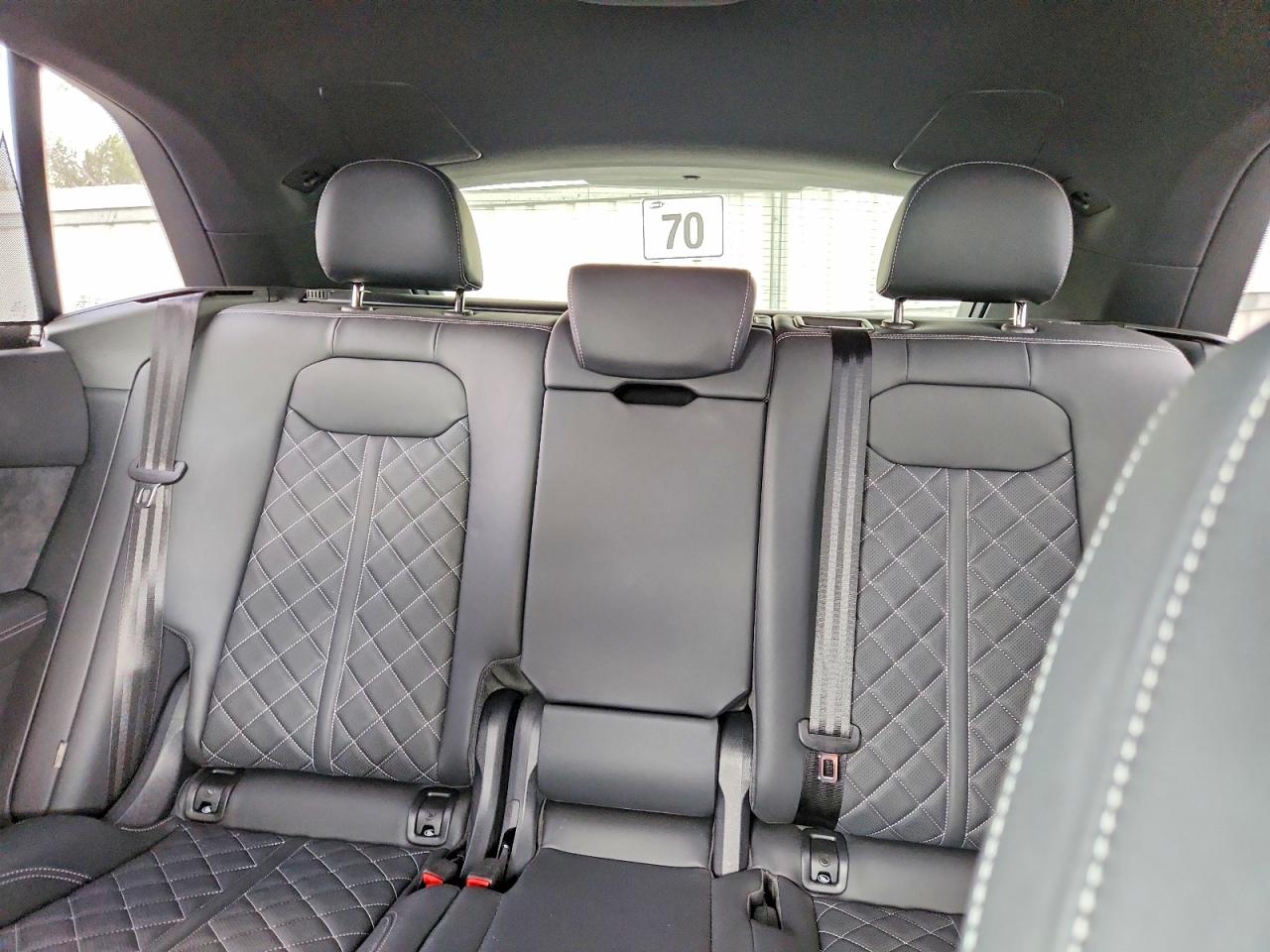 2024 AUDI SQ8