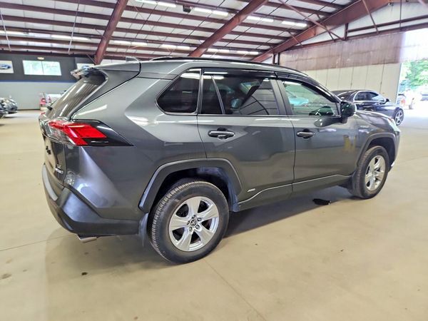 2021 TOYOTA RAV4 LE HV