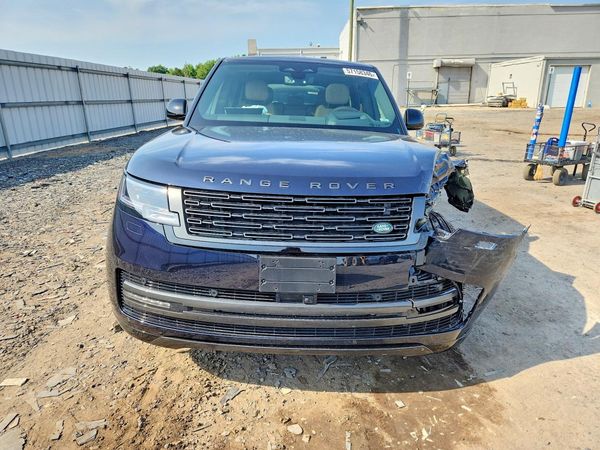 2026 LAND ROVER RANGE ROVER SE