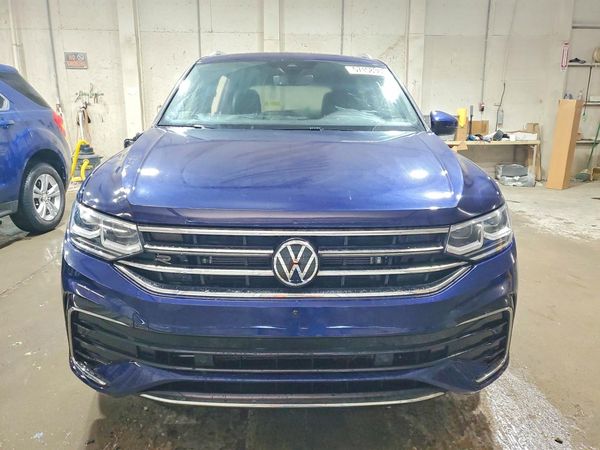 2024 VOLKSWAGEN TIGUAN 4Motion SEL R-Line Black
