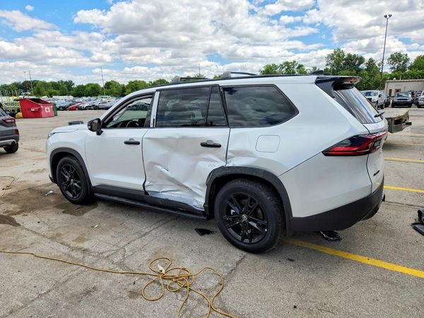 2026 TOYOTA GRAND HIGHLANDER HYBRID