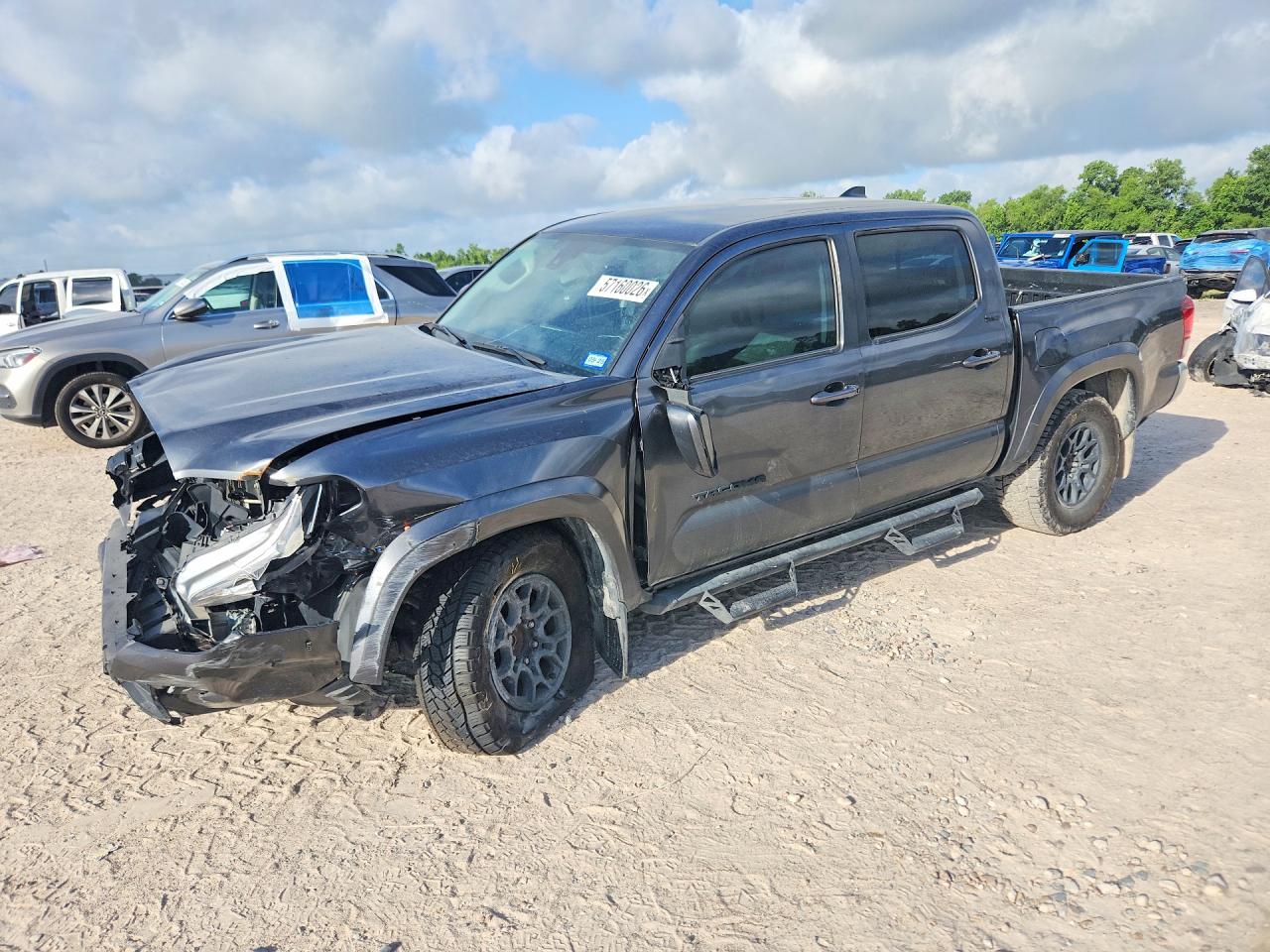 2022 TOYOTA TACOMA SR5