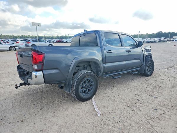 2022 TOYOTA TACOMA SR5