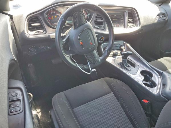 2020 DODGE CHALLENGER SXT
