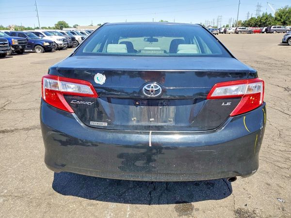 2012 TOYOTA CAMRY