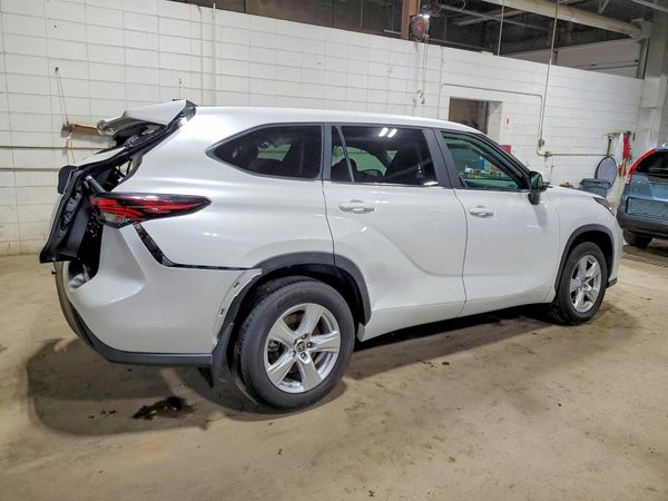 2024 TOYOTA HIGHLANDER