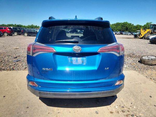 2017 TOYOTA RAV4 LE