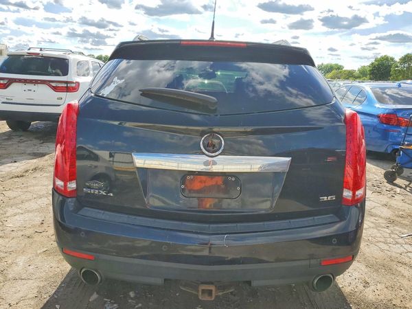 2012 CADILLAC SRX Luxury