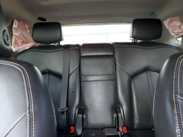 2012 CADILLAC SRX Luxury