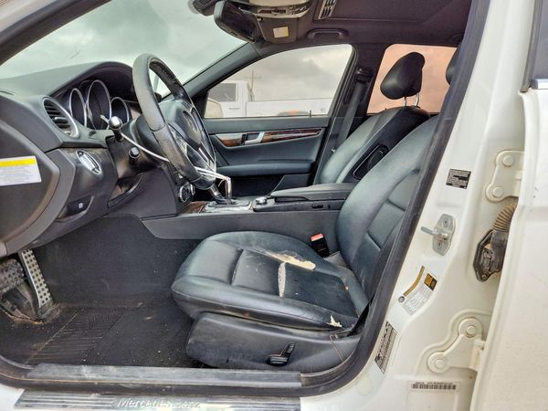 2014 MERCEDES-BENZ C C250