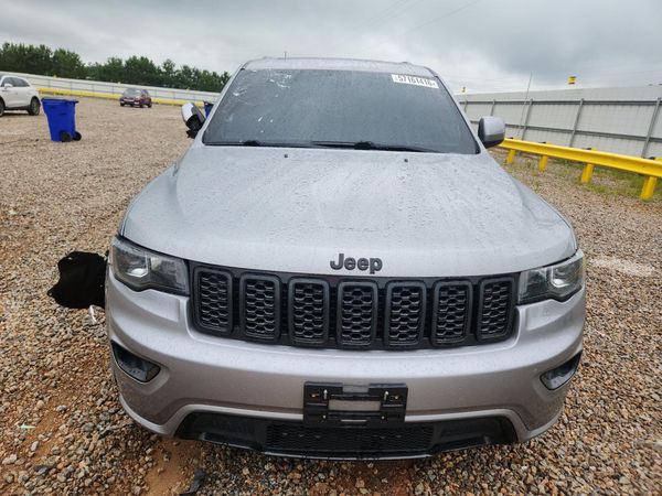2019 JEEP GRAND CHEROKEE LAREDO 4X4