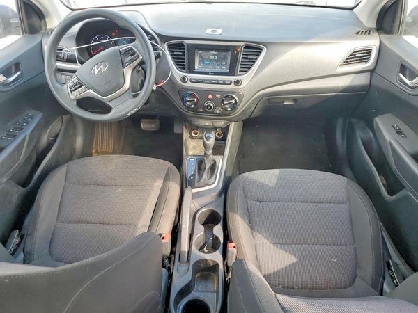 2019 HYUNDAI ACCENT SE and SEL