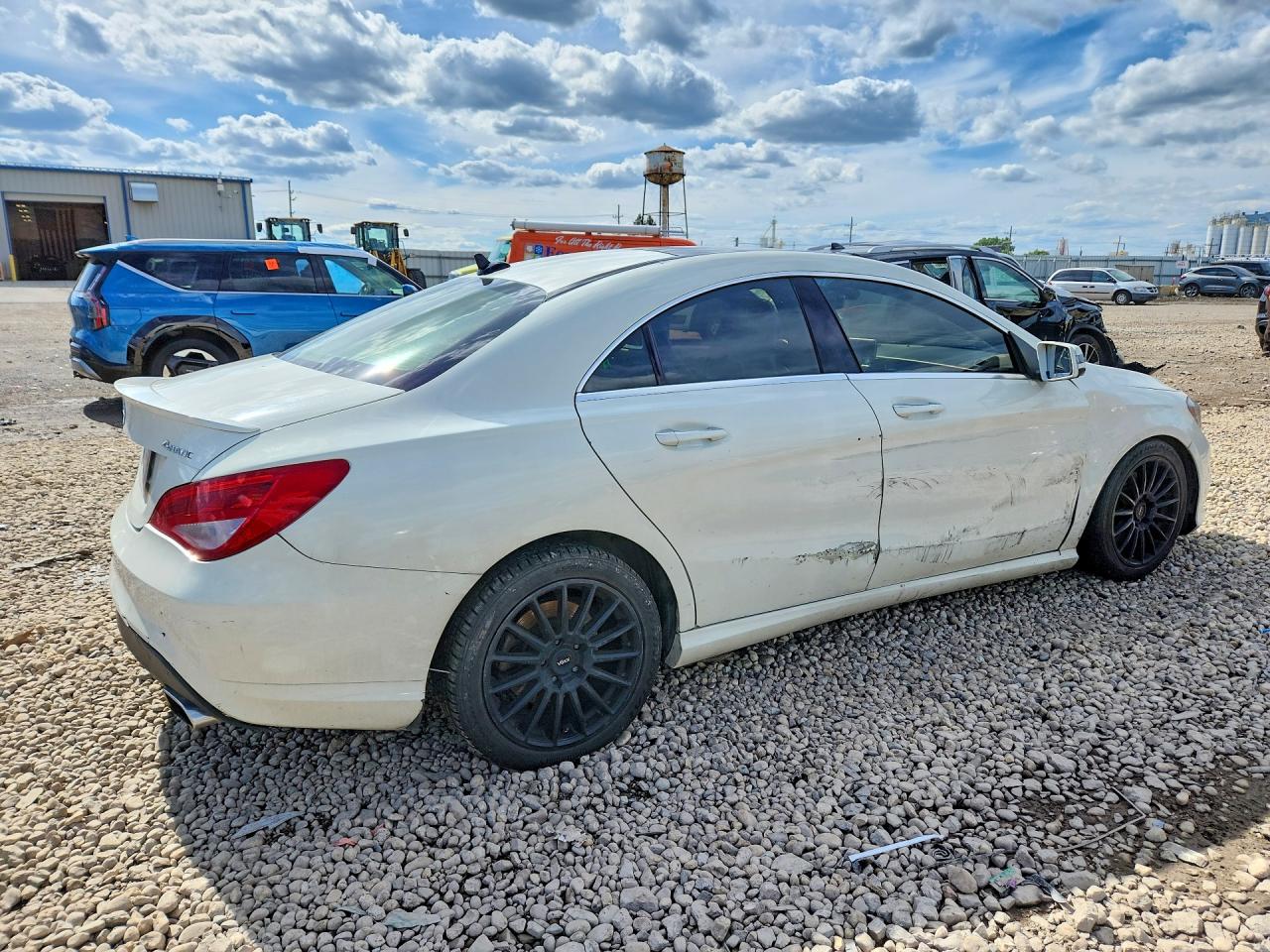 2015 MERCEDES-BENZ CLA CLA250 4 MATIC
