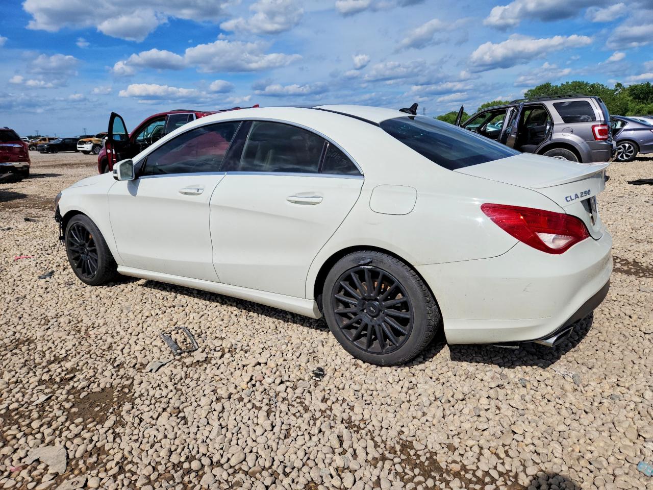 2015 MERCEDES-BENZ CLA CLA250 4 MATIC