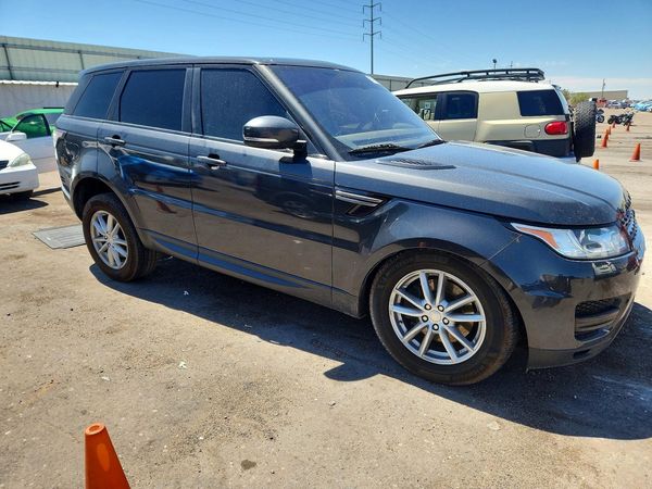 2016 LAND ROVER RANGEROVER SE — Passenger 3/4
